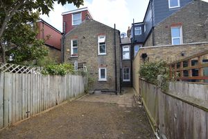 Photo 16- click for photo gallery